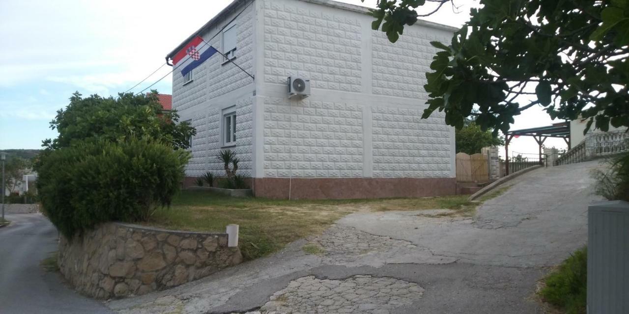 לופאר Apartman Pave & Ilija Jr מראה חיצוני תמונה